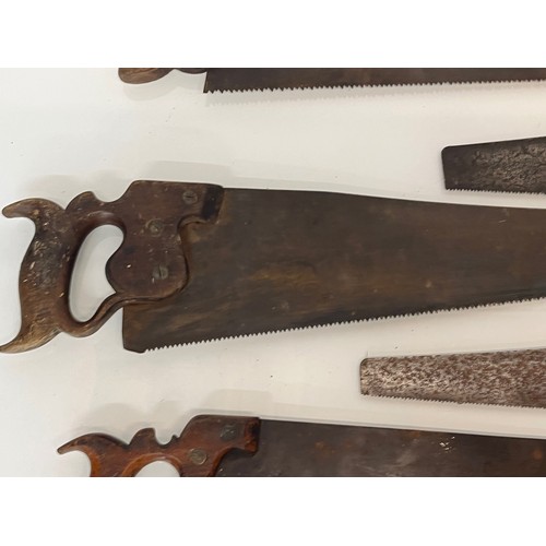 191 - A collection of six woodworking saws, from a large collection of wood working and other tools.    10... 