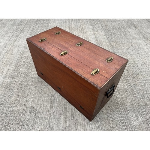 198 - Tools, vintage carpenters tools and engineering tools. A wooden tool chest, 78 cm x 35 cm x 46 cm hi... 