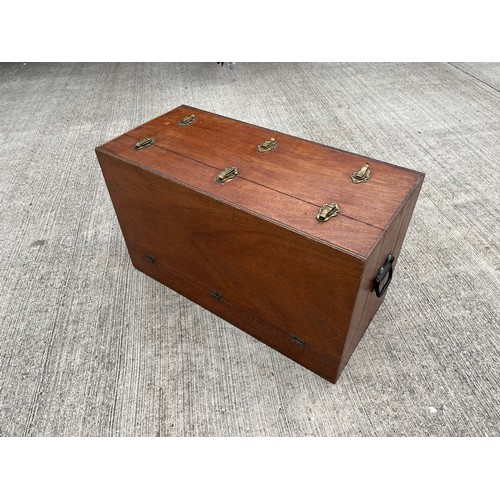 198 - Tools, vintage carpenters tools and engineering tools. A wooden tool chest, 78 cm x 35 cm x 46 cm hi... 