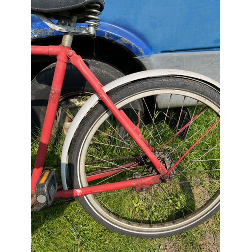 209 - Vintage Pashley GPO bicycle, a post office delivery bike.

This lot is collection only