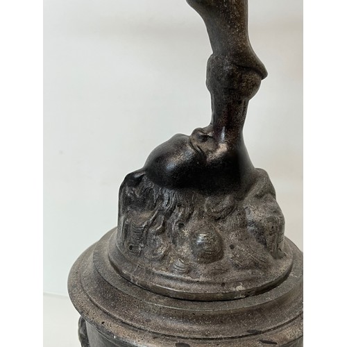 324 - Bronzed spelter figure of Mercury on stand, 70 cm high. a/f


This lot is available for in-house shi... 