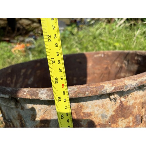 336 - Architectural garden industrial planter, a large cast steel mixing drum, 55 cm in dia x 50 cm high.
... 