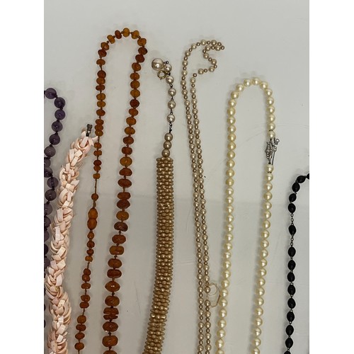 87 - A collection of necklaces.

This lot is available for in-house shipping