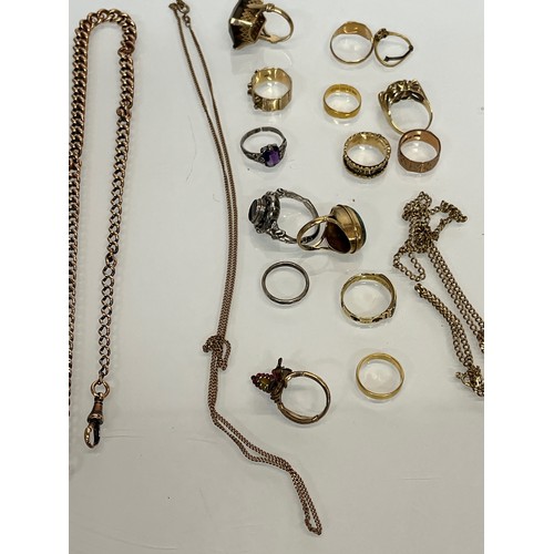 89 - A collection of gold rings, and chains and other items.

This lot is available for in-house shipping