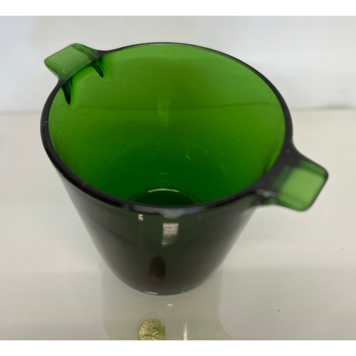 92 - Emerald Green glass wine cooler.

This lot is available for in-house shipping