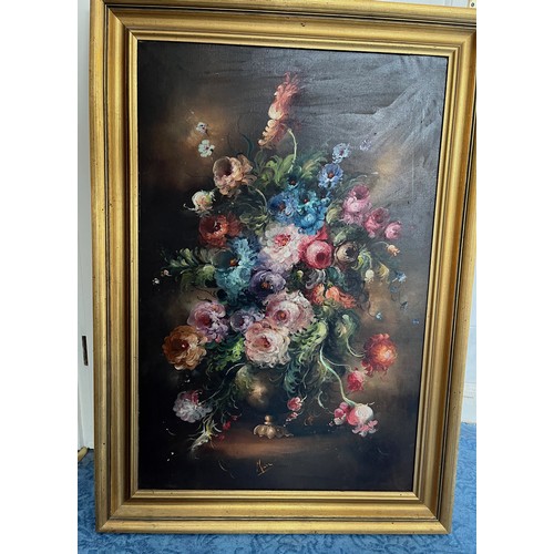 392 - Oil on canvas still life of flowers signed Marc.

This lot is collection only.