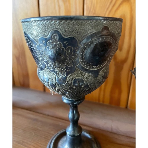 397 - Plated spill vase and a plated goblet.

This lot is available for in-house shipping