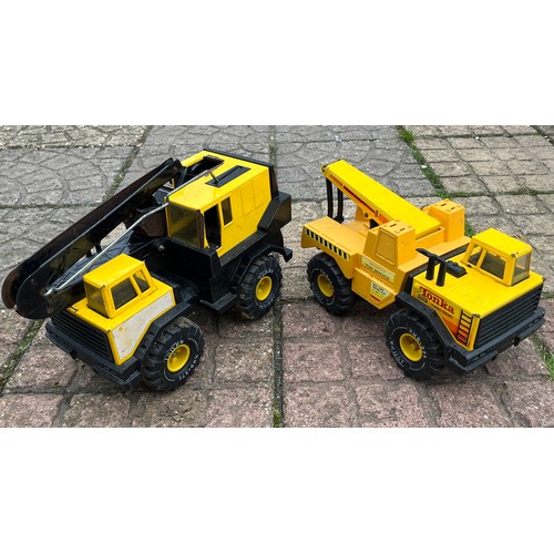 413 - Two large Tonka toy cranes.

This lot is available for in-house shipping