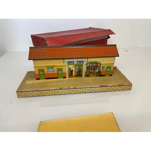 424 - Boxed Hornby O gauge  No. 3 Station

This lot is available for in-house shipping