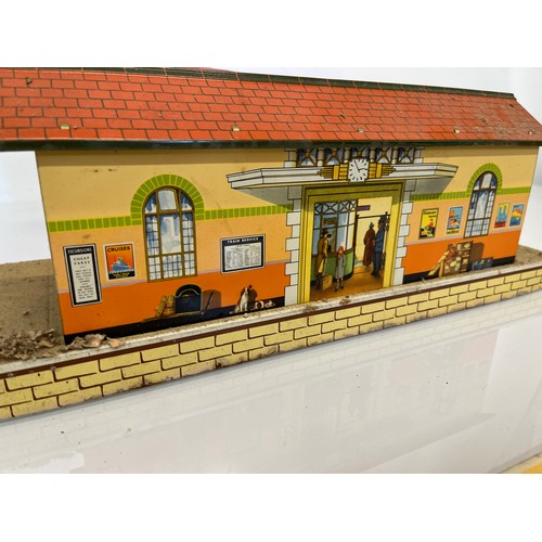 424 - Boxed Hornby O gauge  No. 3 Station

This lot is available for in-house shipping