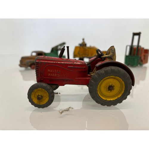 433 - A collection of diecast Dinky toys, tractors trailers etc.

This lot is available for in-house shipp... 