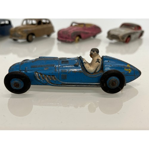 435 - A collection of diecast Dinky toys, cars and racing cars.

This lot is available for in-house shippi... 