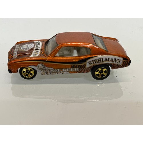 448 - A collection of diecast toy cars.

This lot is available for in-house shipping