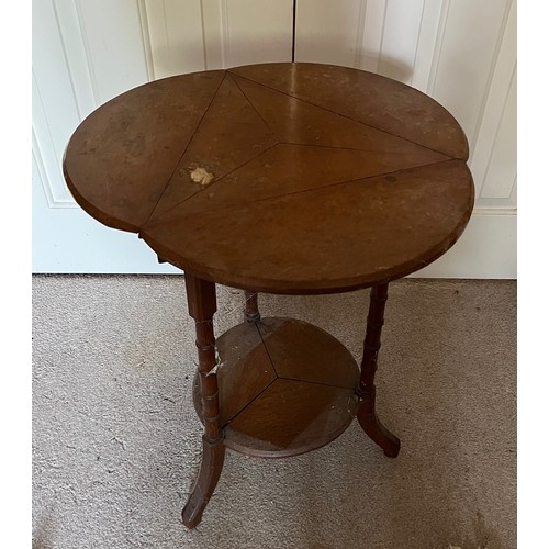 455 - Unusual clover leaf shaped drop leaf side table. 48 cm dia x 60 cm high

This lot is collection only