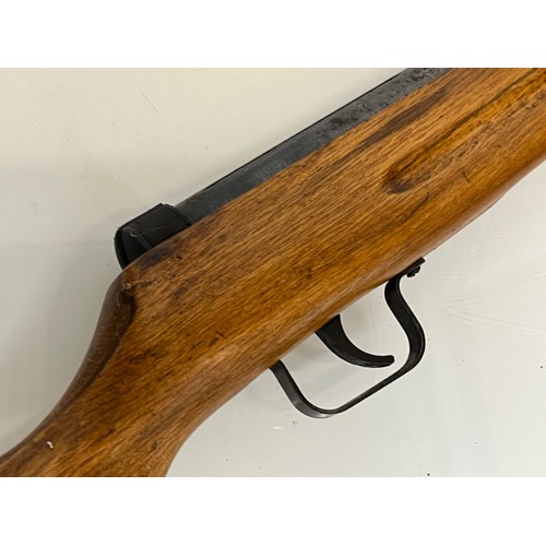 479 - .22 air rifle with under lever action.

This lot is collection only.