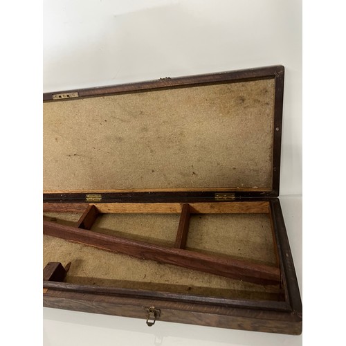 144 - Vintage wooden gun case 102.5cm x 31 cm x 7.5 cm.

This lot is available for in-house shipping