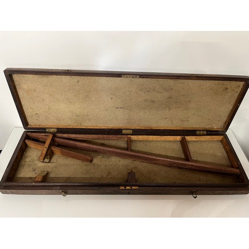144 - Vintage wooden gun case 102.5cm x 31 cm x 7.5 cm.

This lot is available for in-house shipping