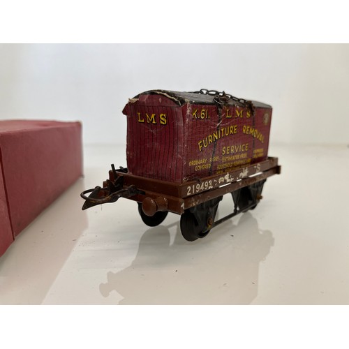 157 - Boxed Hornby O gauge Furniture Removal Wagon

This lot is available for in-house shipping