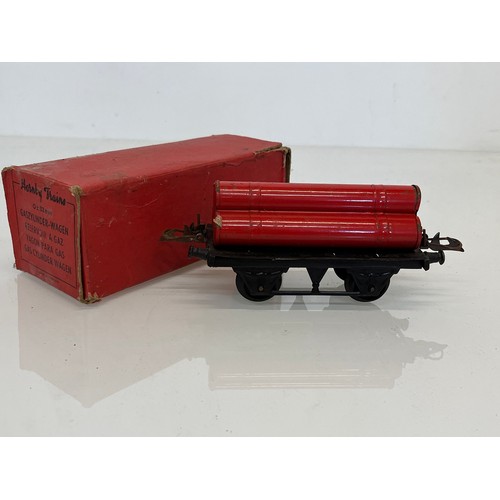 161 - Boxed Hornby O gauge Gas Cylinder Wagon.

This lot is available for in-house shipping