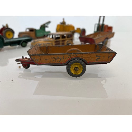167 - A collection of diecast Dinky toys, tractors trailers etc.

This lot is available for in-house shipp... 