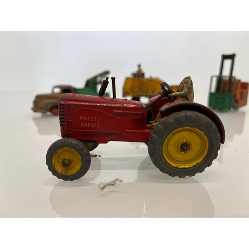167 - A collection of diecast Dinky toys, tractors trailers etc.

This lot is available for in-house shipp... 