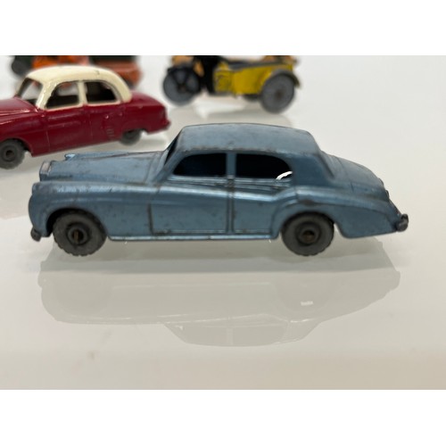 170 - A collection of diecast Matchbox toys, cars fire engines etc.

This lot is available for in-house sh... 