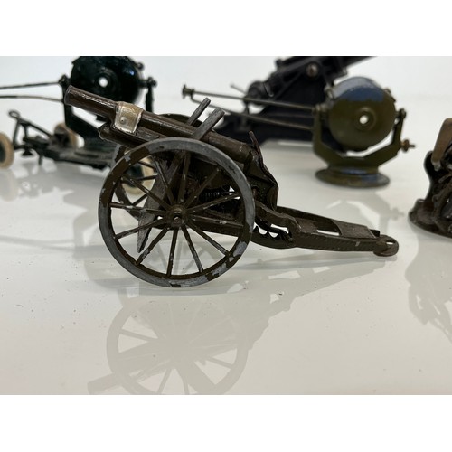 172 - Britains military toys, five in all.

This lot is available for in-house shipping.