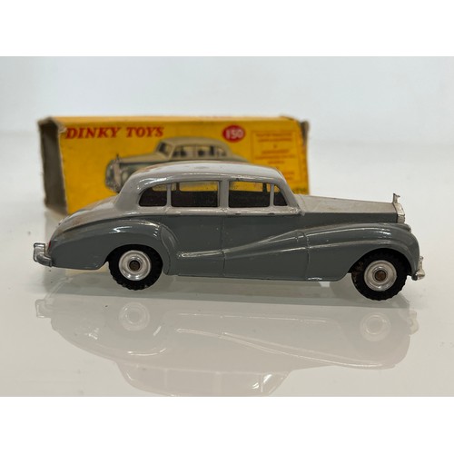 177 - A diecast Dinky toy, a Rolls Royce Wraith.

This lot is available for in-house shipping