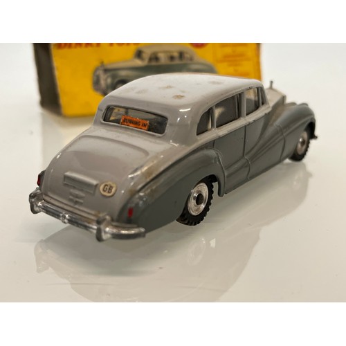 177 - A diecast Dinky toy, a Rolls Royce Wraith.

This lot is available for in-house shipping