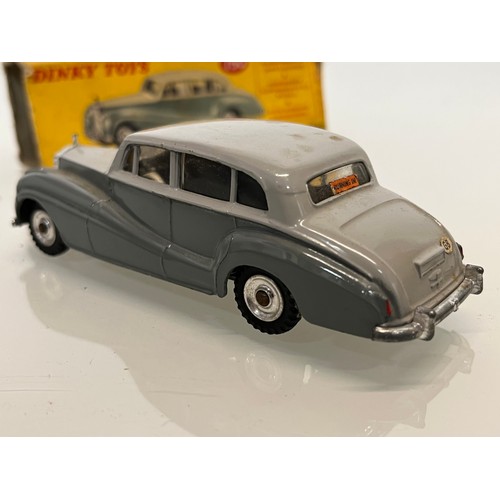 177 - A diecast Dinky toy, a Rolls Royce Wraith.

This lot is available for in-house shipping