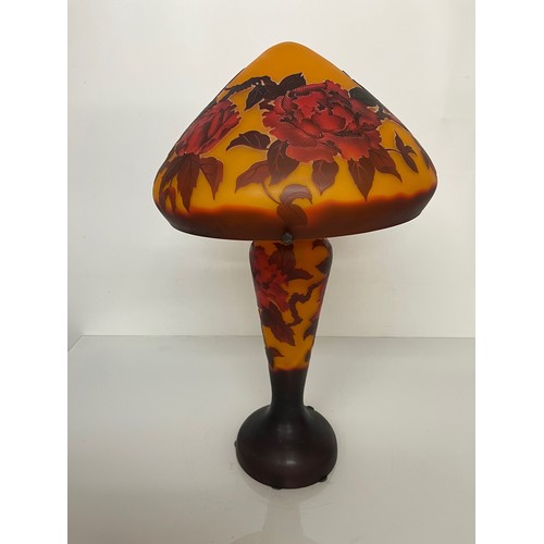 293 - Decorative C20th lighting, a coloured glass French art nouveau table lamp with floral decoration.  5... 