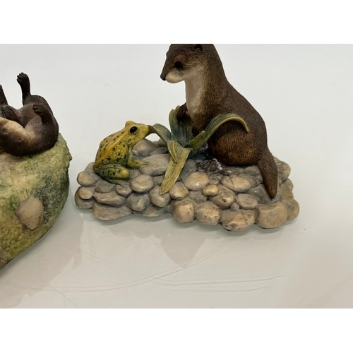 300 - Two Boarder Fine Arts models of otters.

This lot is available for in-house shipping