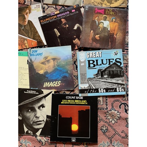 304 - Records, a collection of LP records, jazz blues and modern, 19 in all.

This lot is available for in... 