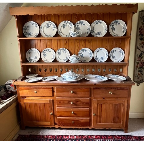 30 - Pine kitchen dresser, 171 m wide x 183 cm high.

This lot is collection only