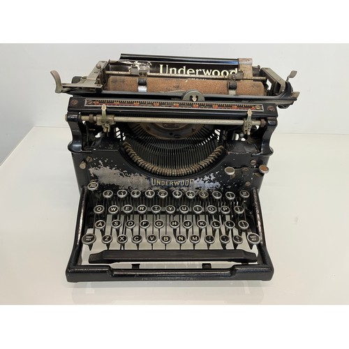 8 - Underwood typewriter, early C20th

This lot is available for in-house shipping