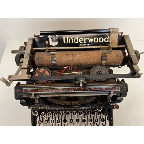 8 - Underwood typewriter, early C20th

This lot is available for in-house shipping