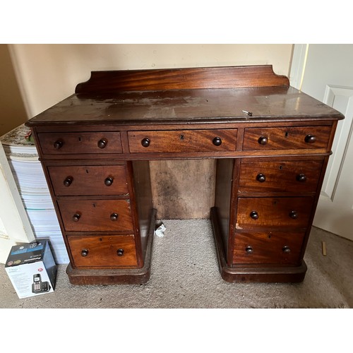 54 - Mahogany knee hole desk.

This lot is collection only.