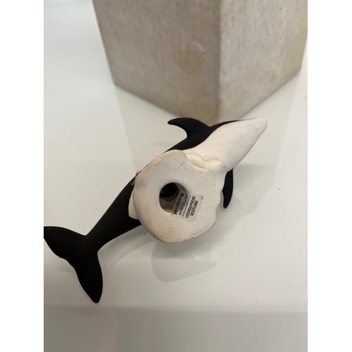 182 - A boxed Highbank porcelain figurine of a Dolphin.

This lot is available for in-house shipping