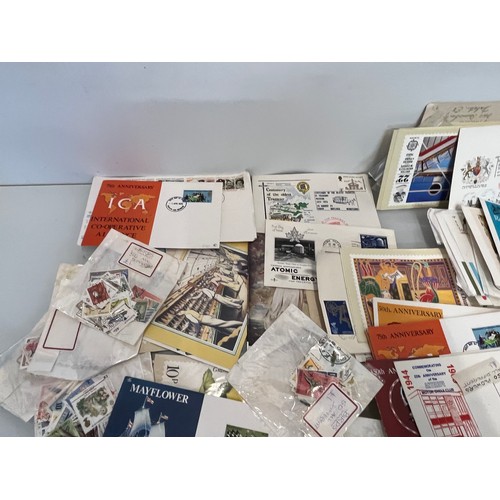 198 - A collection of Stamps and ephemera, first day covers etc.

This lot is available for in-house shipp... 