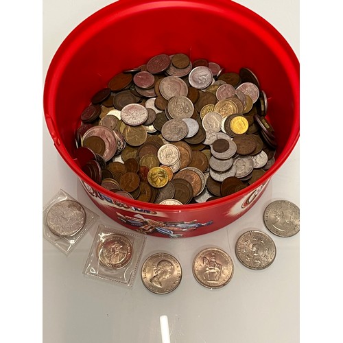 199 - A tub of coins.

This lot is available for in-house shipping