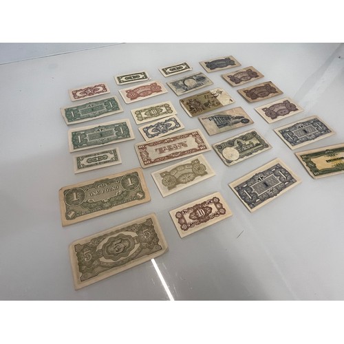 202 - A collection of post war Japanese bank notes etc.

This lot is available for in-house shipping