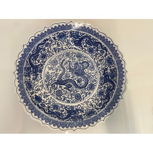 204 - Oriental bowl decorated with Dragons. 40 cm in diameter.

This lot is available for in-house shippin... 