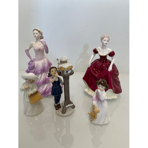 442 - A collection of ceramic figurines, Coalport, Copenhagen and Royal Doulton etc.

This lot is availabl... 