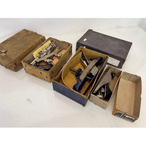 465 - Tools, Three boxed wood working planes, part of a large collection of carpentry tools.

This lot is ... 