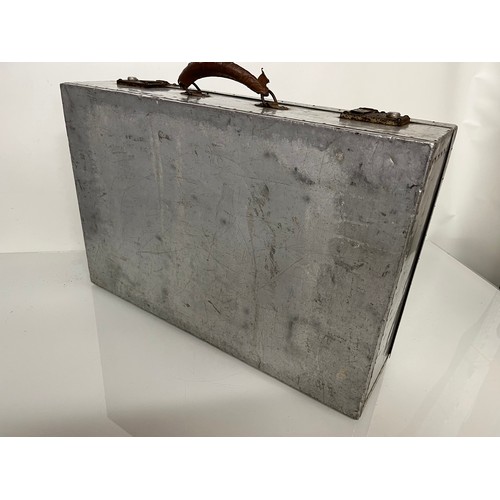 22 - Industrial luggage, photographic storage, an aluminium case marked for a photographer, 60 cm x 39 cm... 