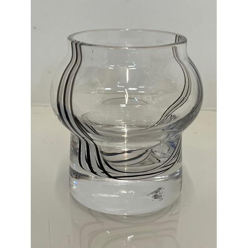 499 - A collection of 7 glass paper weights and a vase.

This lot is available for in-house shipping