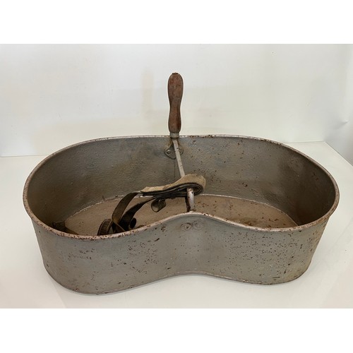 192 - A galvinised seed sewing bucket, a galvinised pail and a wire potato basket.

This lot is collection... 