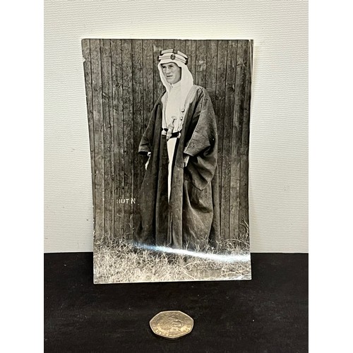 140 - Ephemera, military, motorcycle Lawrence of Arabia interest, Period press photo  of TE Lawrence in fu... 