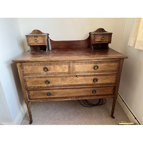 229 - Edwardian dressing table, 106 cm wide x 51 cm x 92 cm high.

This lot is collection only