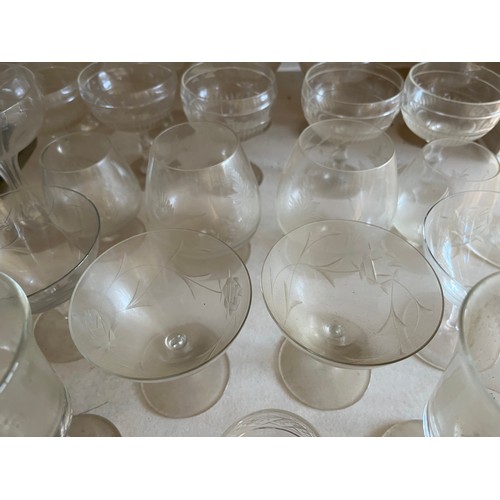 503 - A mixed collection of drinking glasses.


This lot is collection only